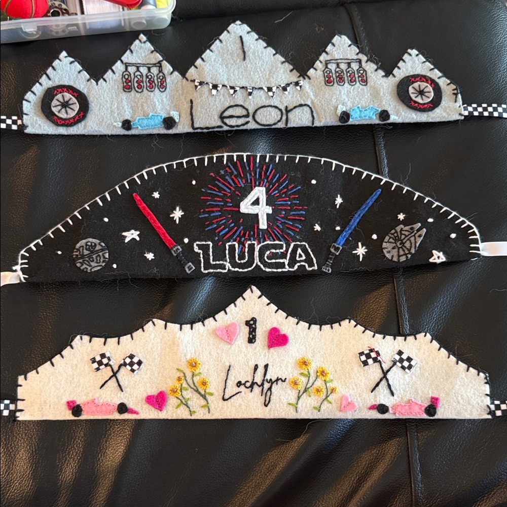 (1) Handcrafted and Detailed Customizable Birthday Crowns